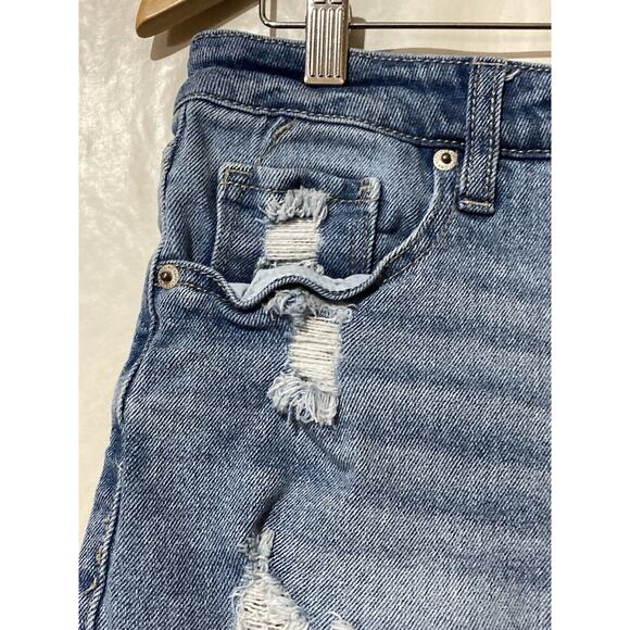 Mossimo High Rise Distressed Denim Shorts 14/32 Light Wash Crochet Lace - Picture 4 of 9